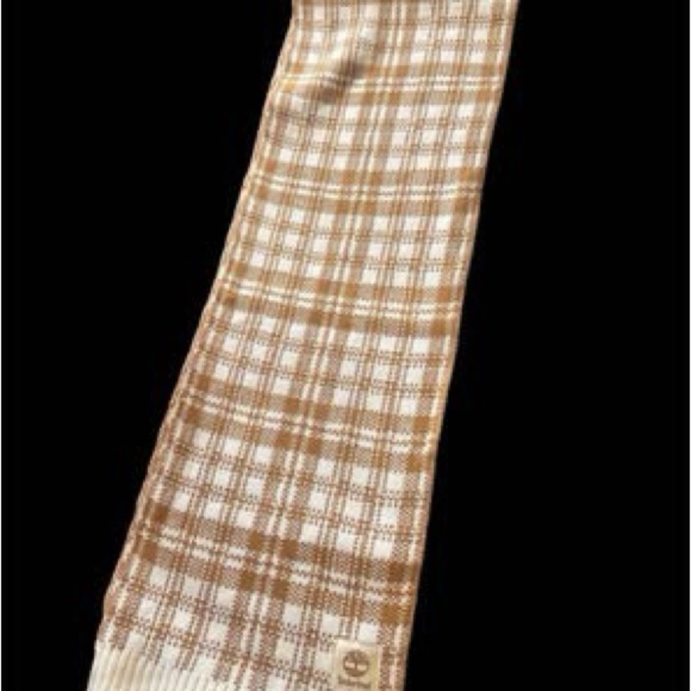 Timberland Tanand Cream Checkered Scarf- NWT IN PACKAGE!